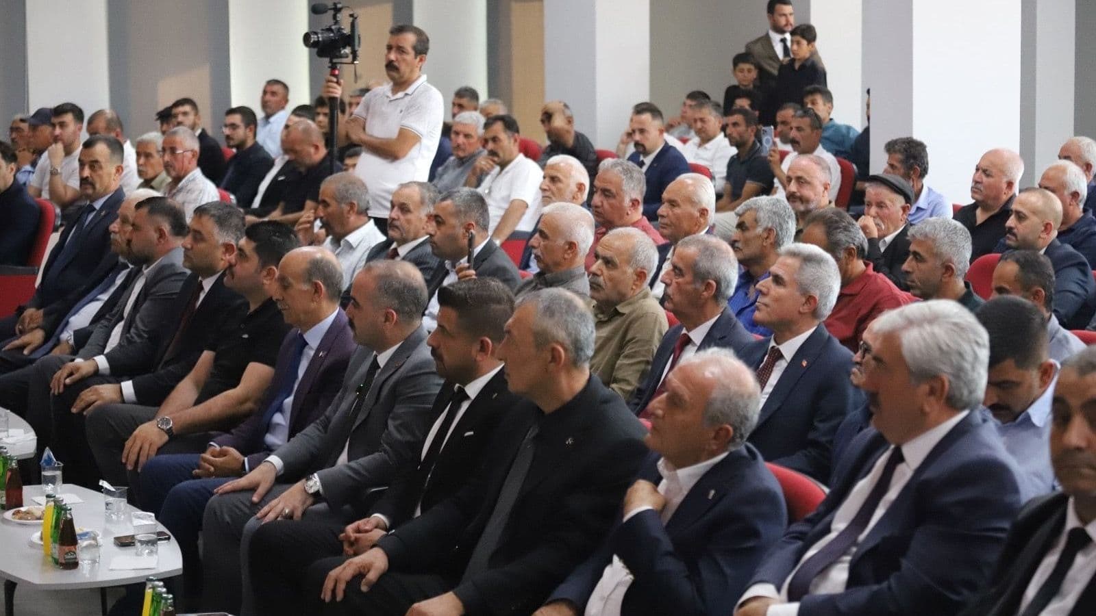 MHP Hekimhan İlçe Başkanlığına Efendi Akyüz Yeniden Seçildi